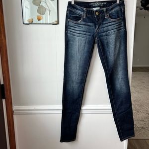 American Eagle stretch jegging. Size 4 long